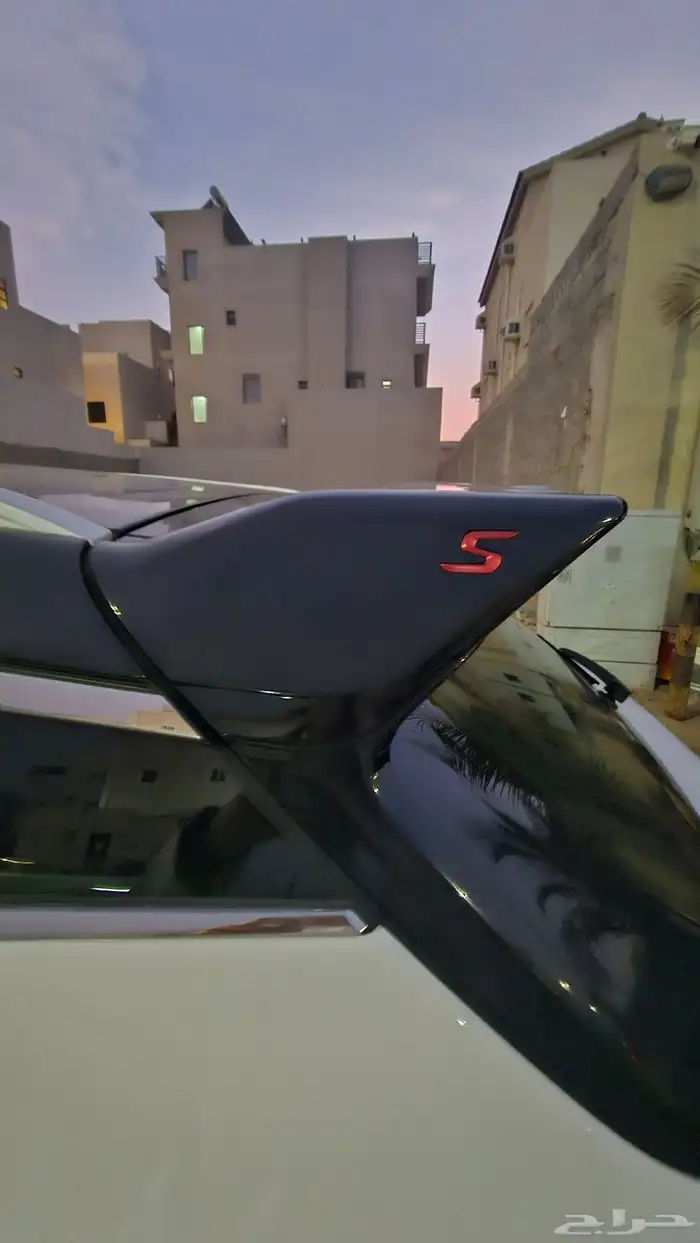 جيلي كولراي2021 0