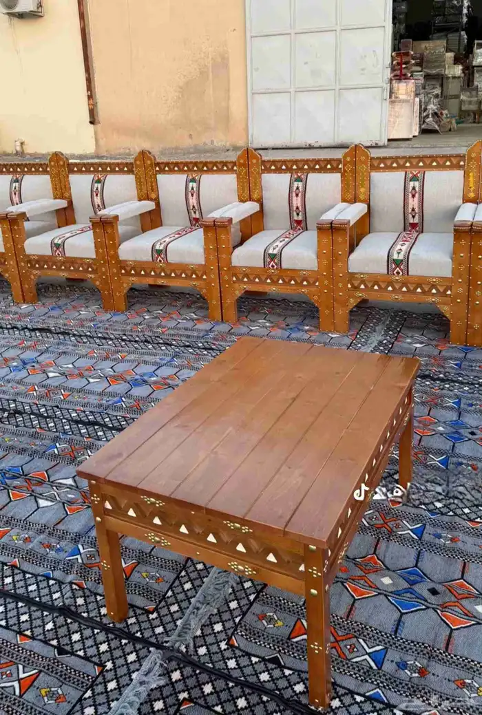 جلسات الخارجية تقسم ملكي و اسلامي مع طاولة 9