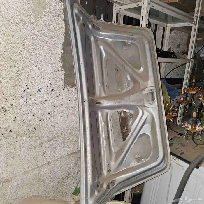 باب شنطه خارجيه لسياره واصطبات خلفيه 1