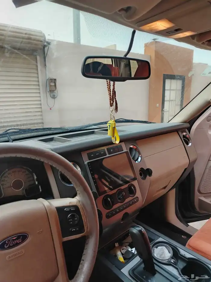 فورد إكسبدشن 2012 4