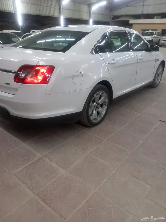 فورد تورس 2012 ممتاز 4