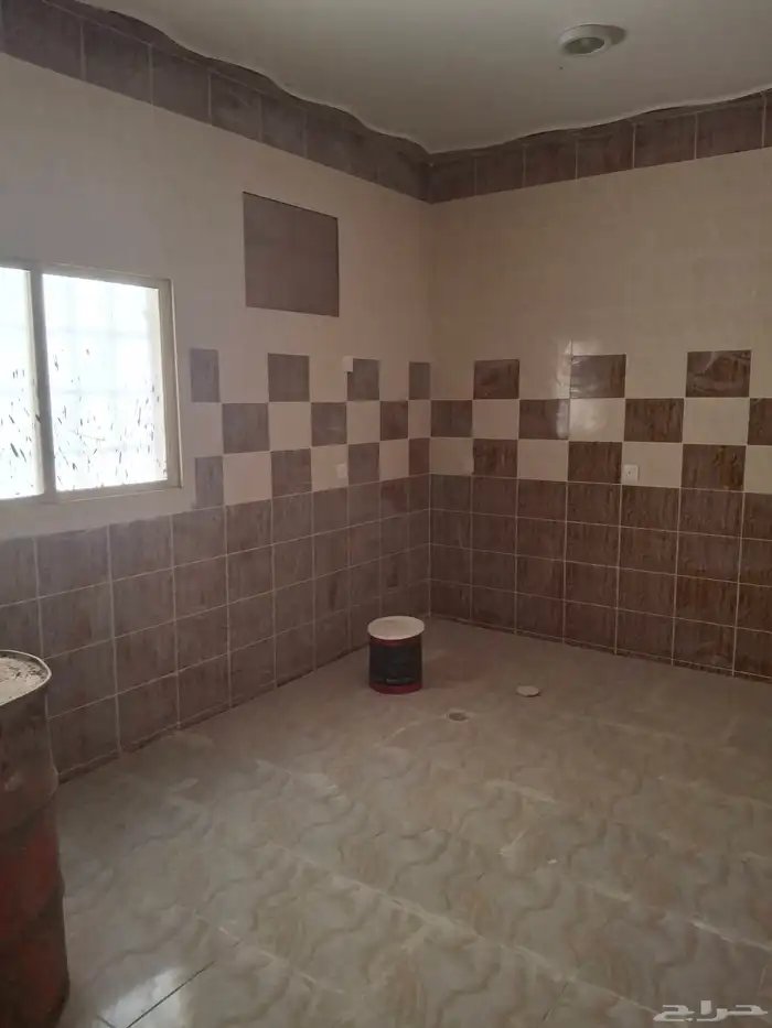 عمارة للبيع ثلاث طوابق القيم الاعلى 5