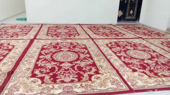 تاجير فرشات كراسي ملكي كنب طاولات كراسي ذهبي 0