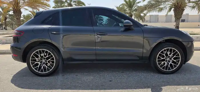 2017 ماكان s 5