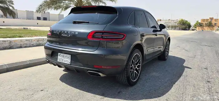 2017 ماكان s 4