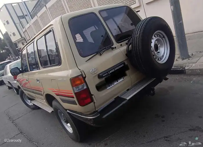 جيب لاندكروزر للبيع 1