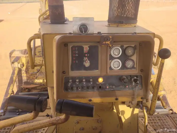 سواق بلدوزر فني 0