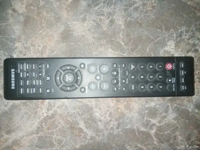 ريموت التلفزيون سامسونج مستخدم نظيف 0