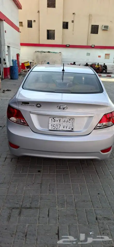 Car Accent 3