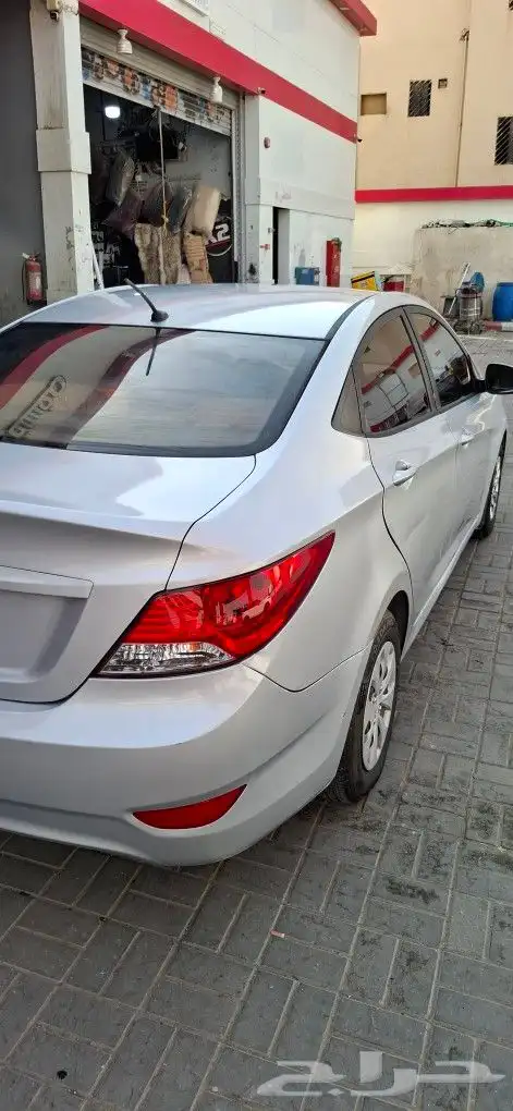 Car Accent 2