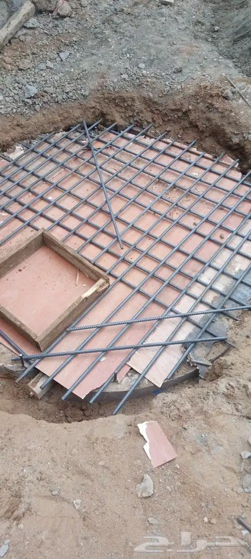 حفار خزان الميا  و بيار  شغل 0