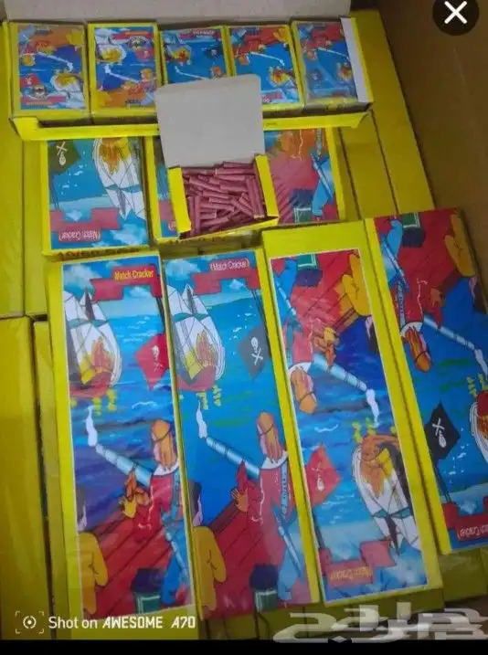 يوجد لدينا جميع العاب ناريه بسعر جمله 3