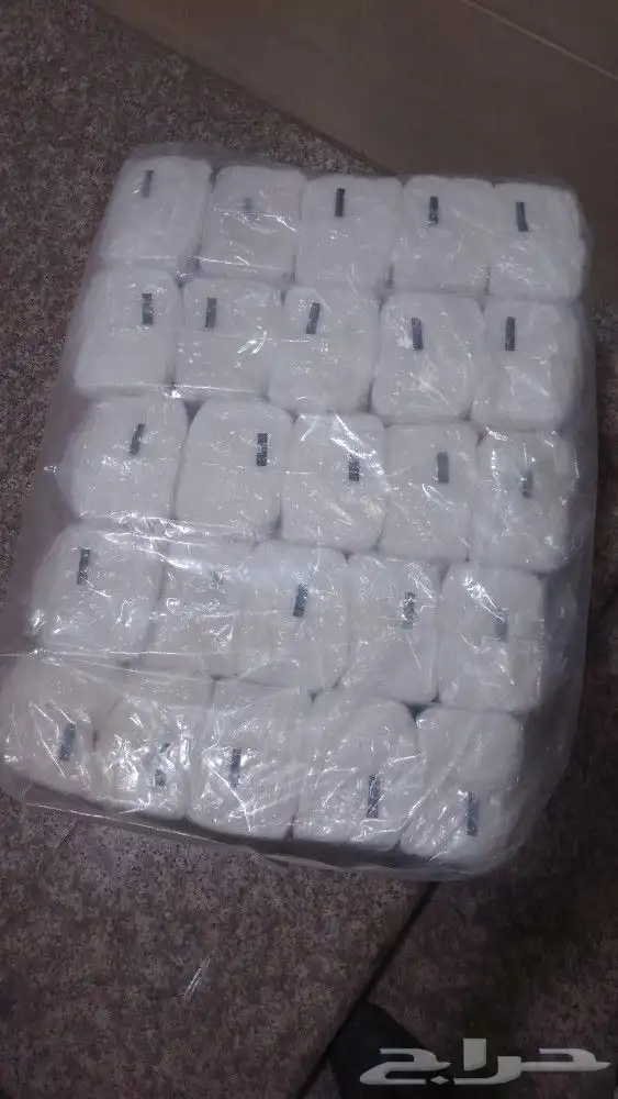 مناديل اشده فيه 10علب لو بشده 9ريال. كامل 5شدات 37 2