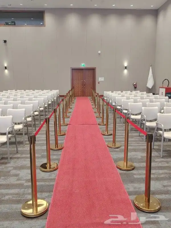 تاجير كنب كراسي كراسي شفافه طاولات قويين صبابين رجالي نسائي 3