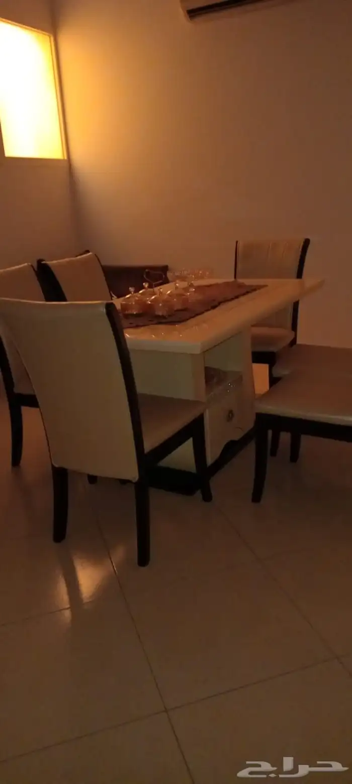غرفة سفره رخام وارد الصين 6كراسي استعمال بسيط سبب البيع ضيق 1