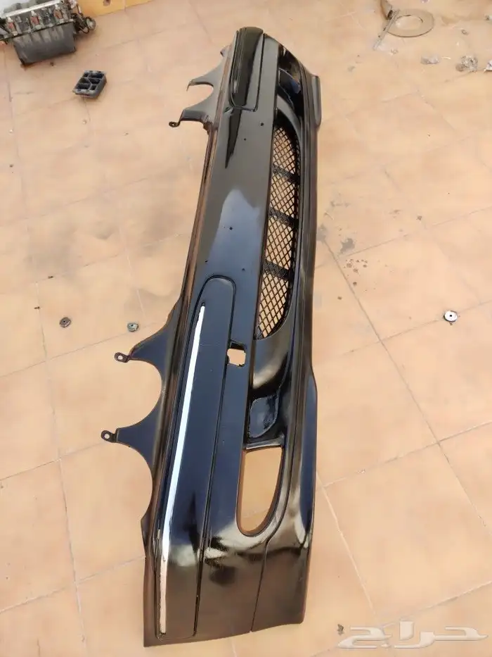 قطع غيار مرسيدس ابو عيون W210 63