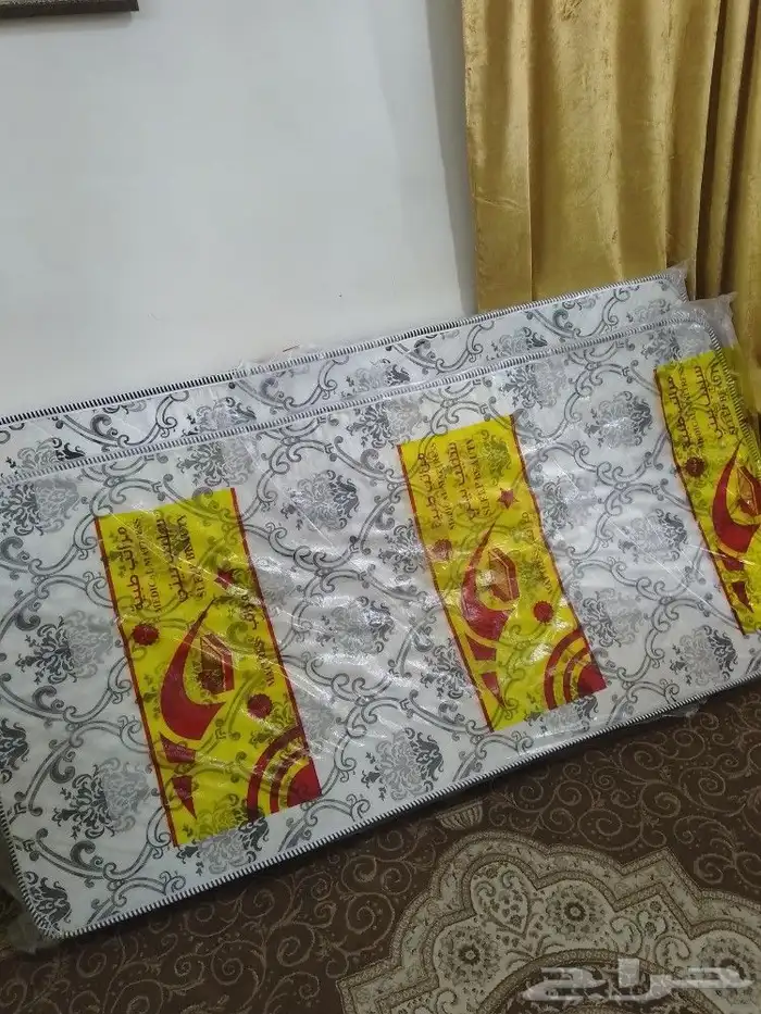اثنين فراش نوم للبيع 1