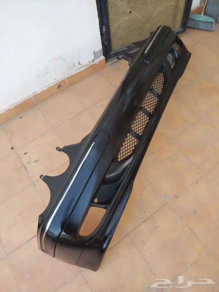 قطع غيار مرسيدس ابو عيون W210 5