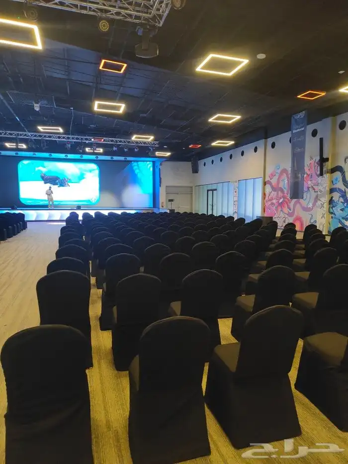 تاجير كنب كراسي كراسي شفافه طاولات قويين صبابين رجالي نسائي 5