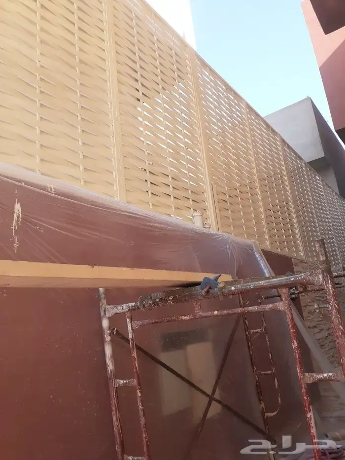 باب المنيوم شبابيك المنيومباب ليزر حديد شبابيك حديد عادي هنج 3