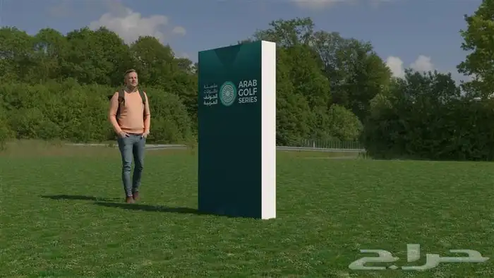 فني تركيب جميع انوع الاستيكرات واجهات جدران سيارات الرياض 7