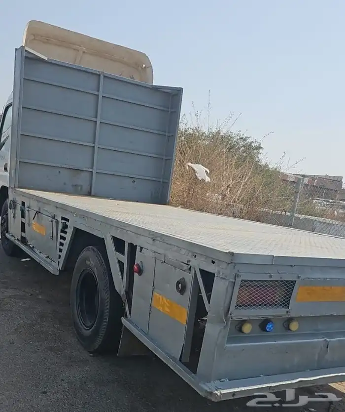 سطحه مستبيشي 4.متر ونص للبيع 0