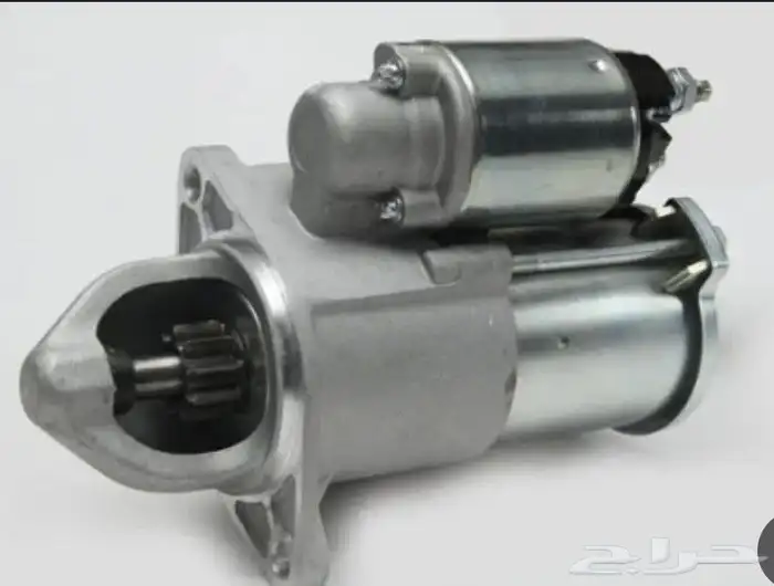 2 كشاف أمامي وكالة افيو 2007 وبعض قطع غيار افيو 4