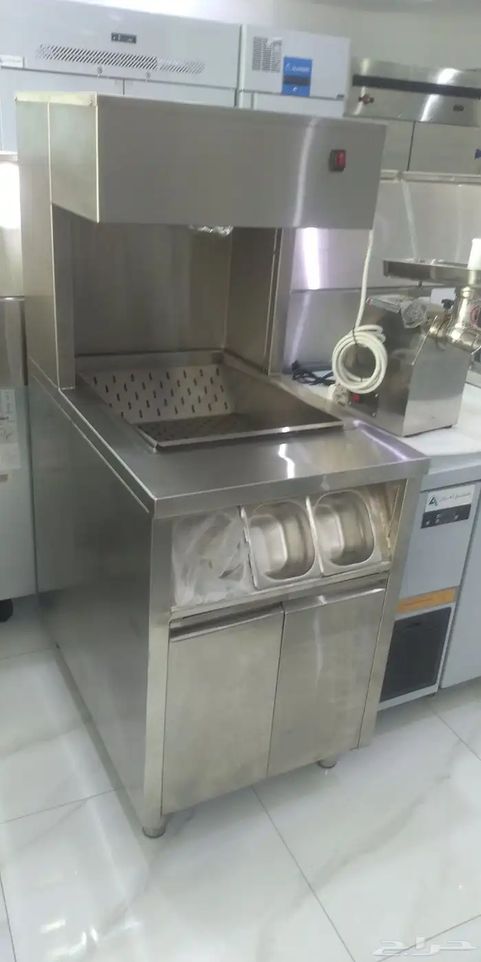 المصنع العربي لتصنيع غرف التبريد والتجميد وادوات المطاعم وال 43