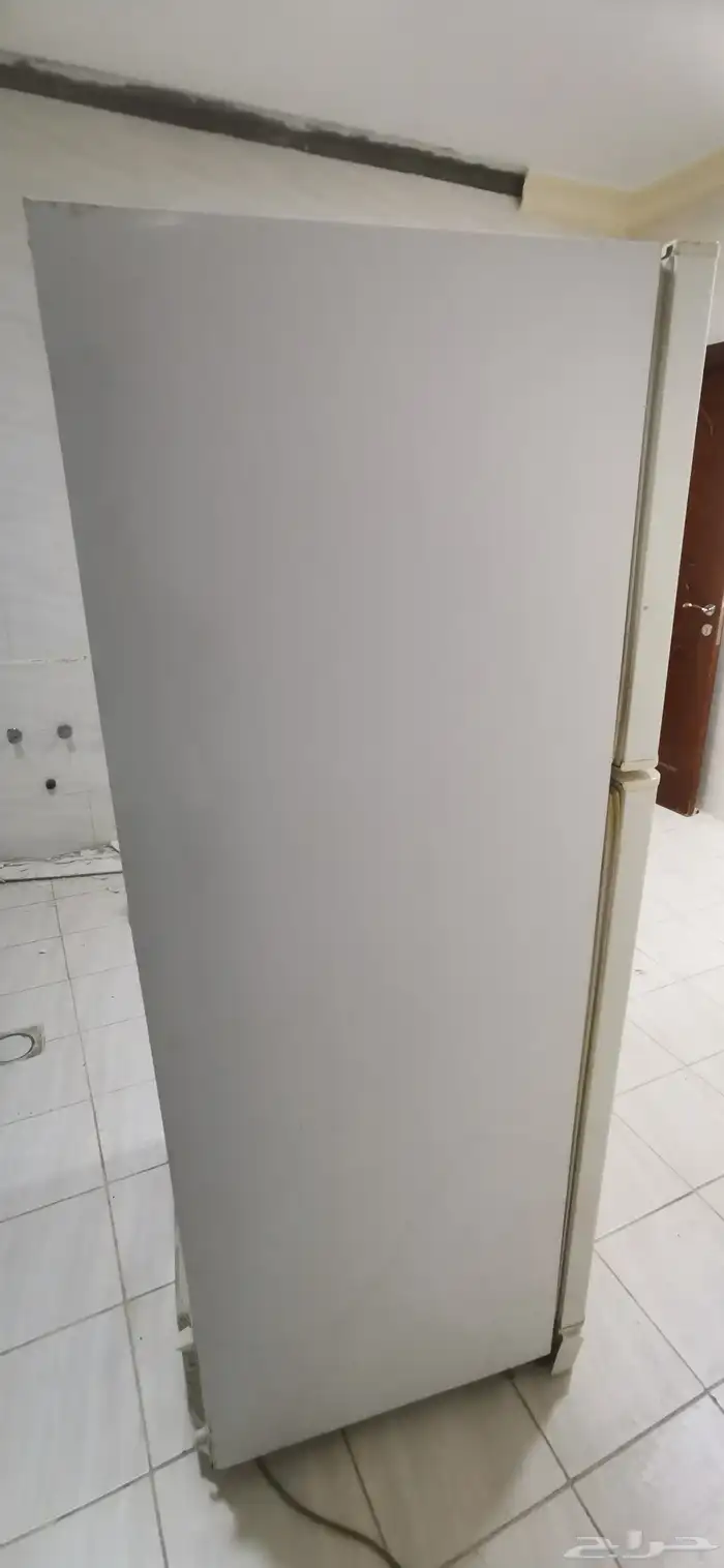 ثلاجة فالكون حجم كبير 3
