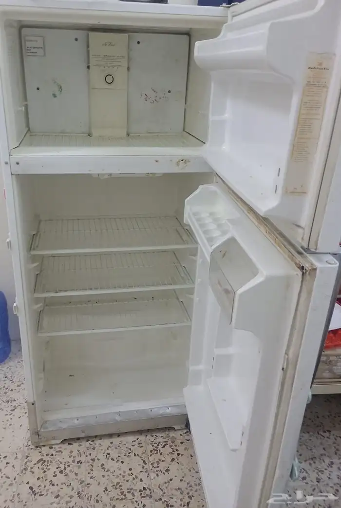 ثلاجة للبيع 3