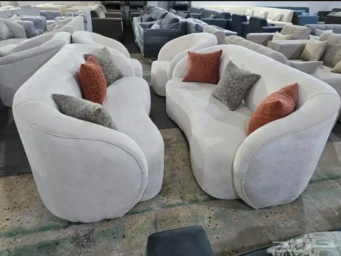 كنب جديد جاهز حرف ال و7نفر شامل التوصيل 9