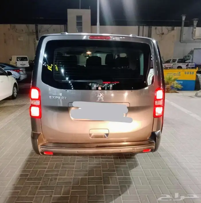 بيجو اكسبرت موديل 2021 5