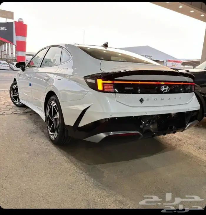 هيونداي سوناتا سمارت وكمفورت 2025 كاش وقسط بأقل سعر 4