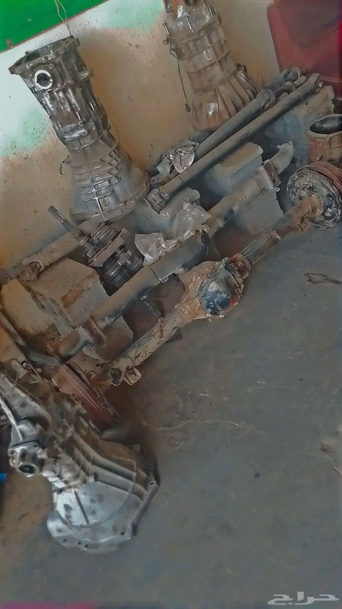 جير عادي هيلاكس وقالا في جير عادي دارسن وكالا في دفرنسات في 1