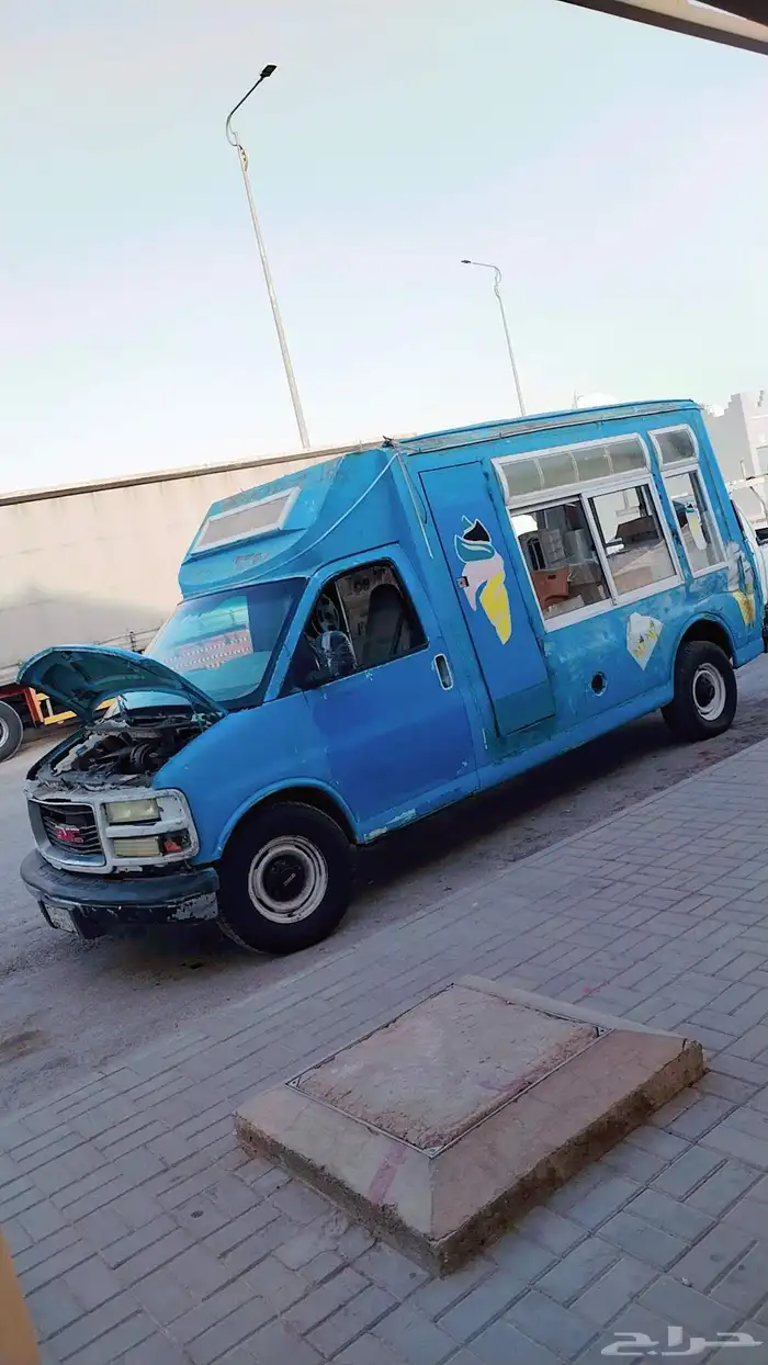 سيارة آيسكريم موديل 2001 مكينة آيسكريم ثلاثة احواض خمسة مكاب 0