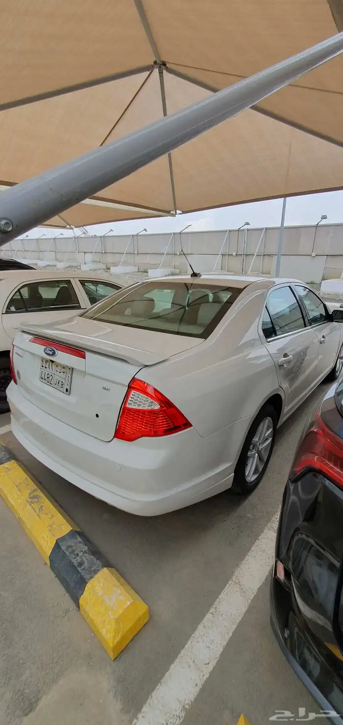 فورد فيوجن 2011 SE 4