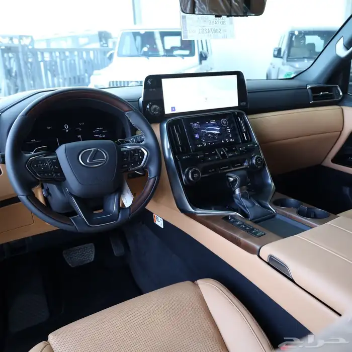 لكزس LX600 BB الساير 2025 8