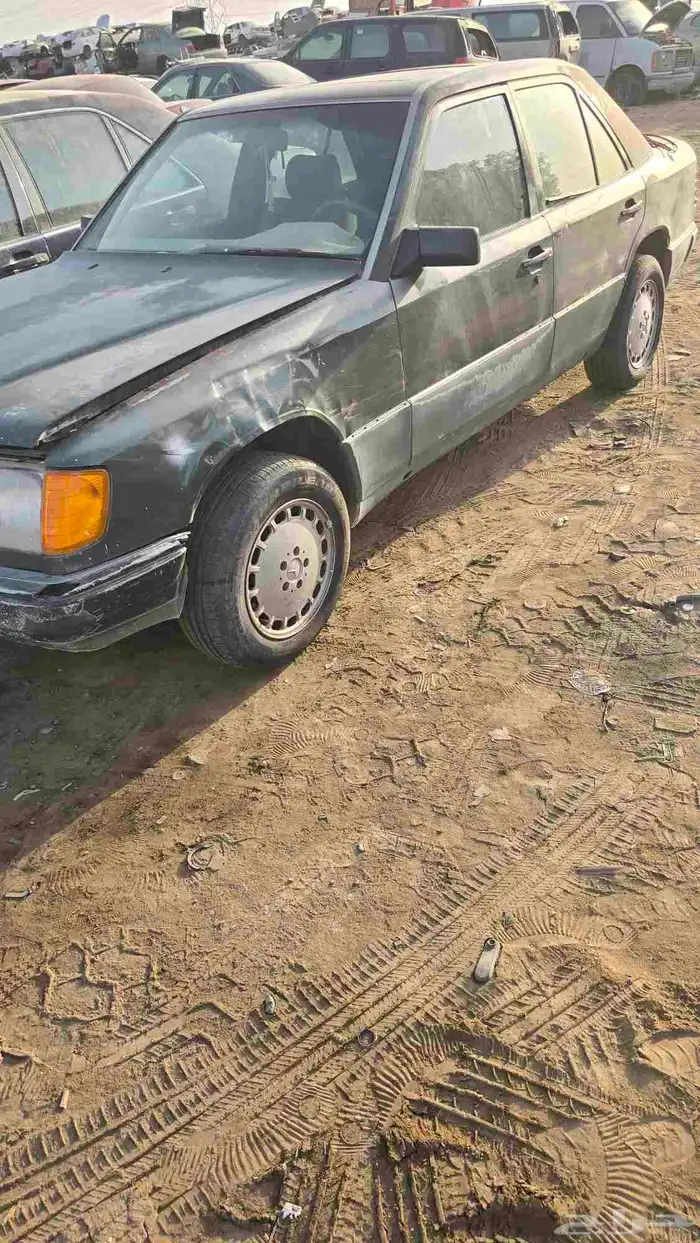 قطع غيار مرسيدس 230 موديل 1990 1