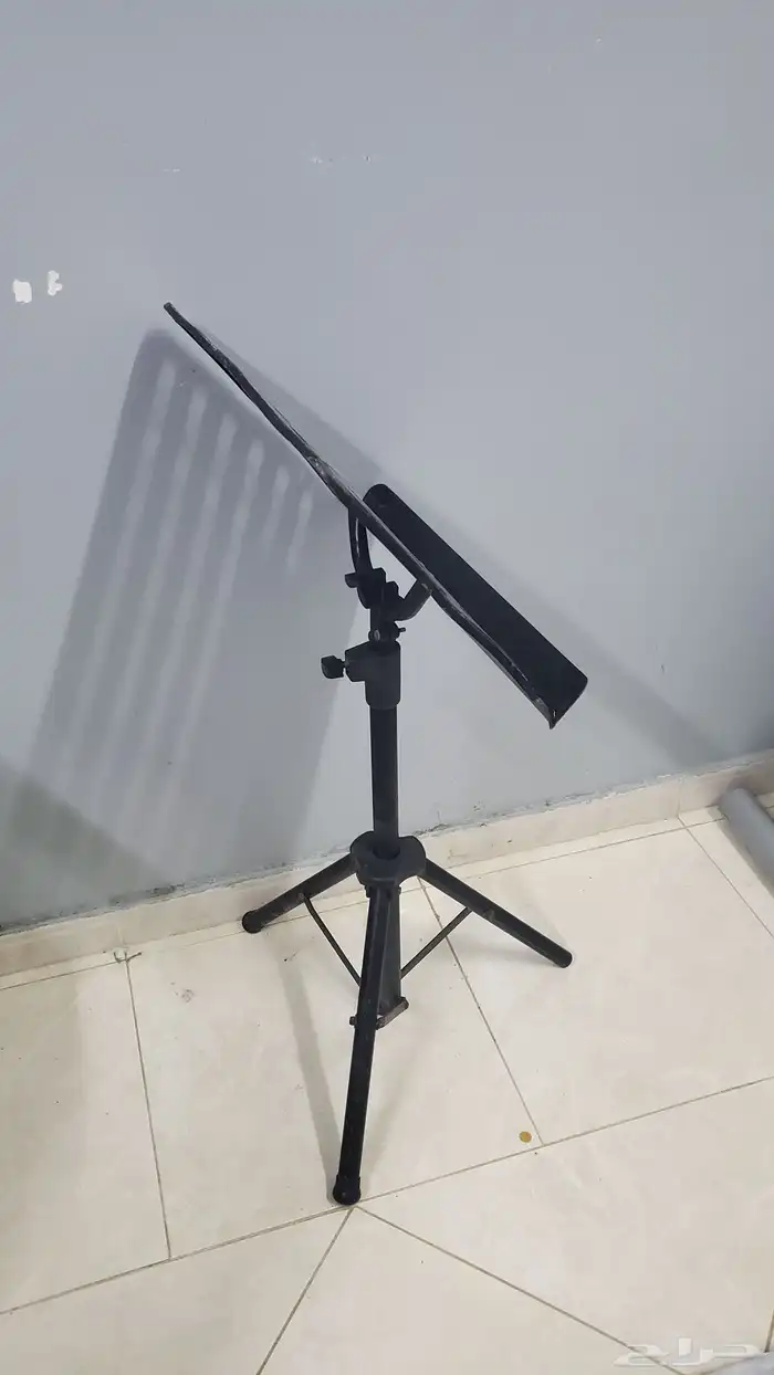 ستاند قراءة 1