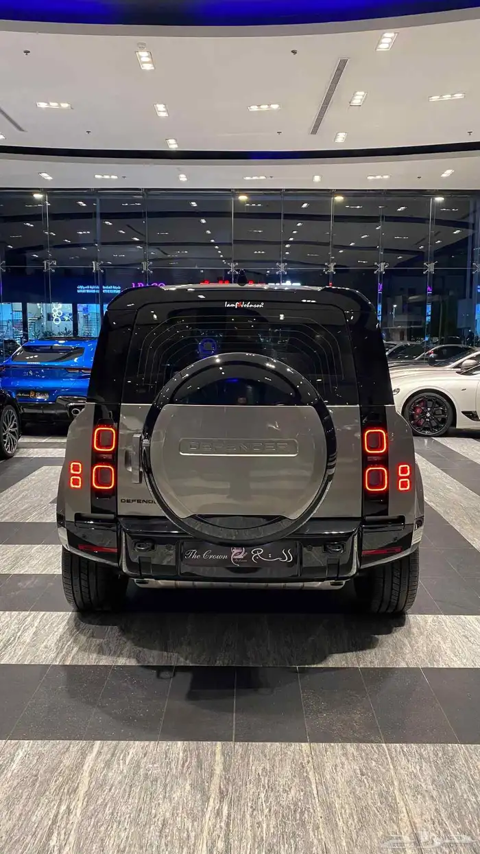 Land Rover Defender X90 5