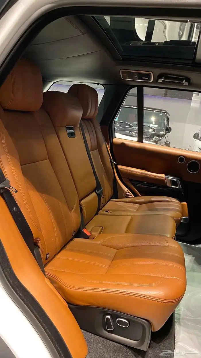 Range Rover Autobiography 12