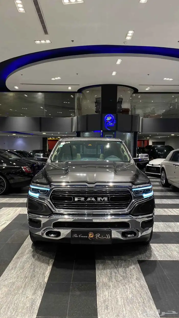 Dodge RAM Limited V8 1