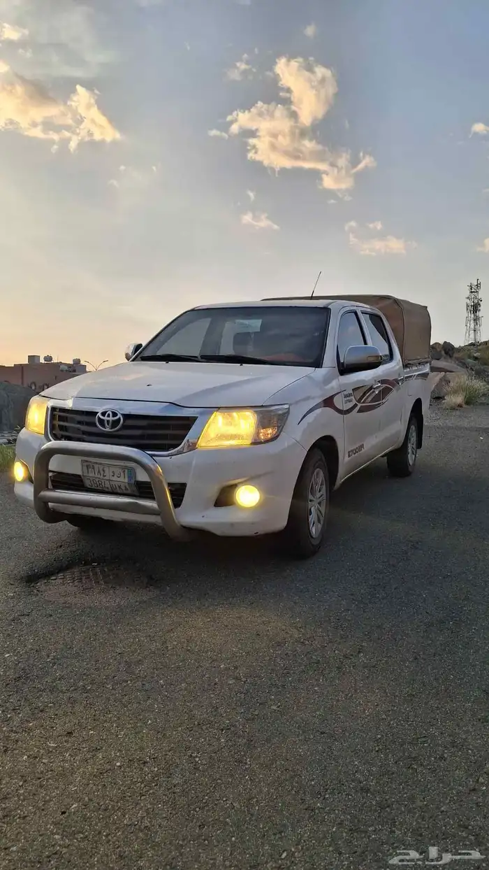 هيلوكس 2013 فل كامل للبيع ب55 الف اقبل نص مقدم ونص دفعات 1