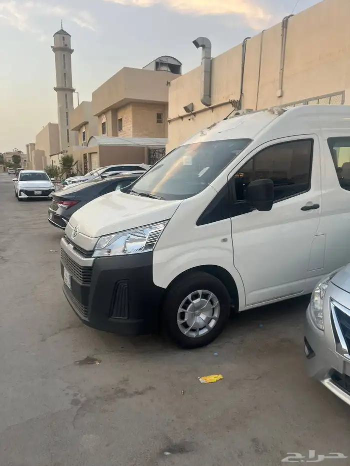 مكتب تأجير سيارات في شمال الرياض 3