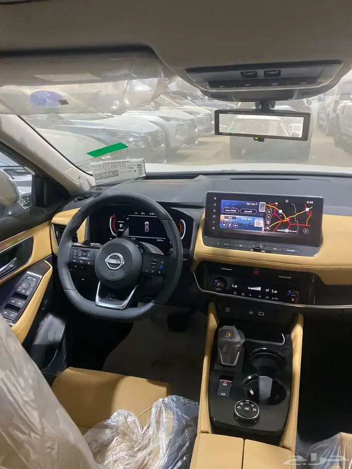 نيسان اكس تريل فل كامل 2025 SL جديد 8