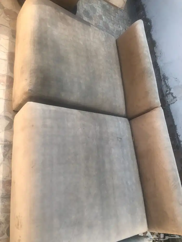 3قطع كنب يحتاج تنظيف شبه جديد لم يستخدم 0