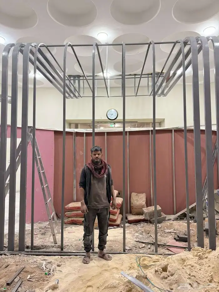 حداد ا لحام يمني متنقل هناجر شنكه سوتر مضلات صينه ابوب 7