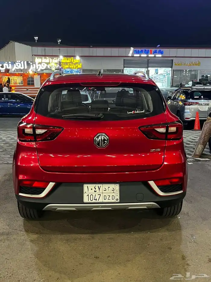 للبيع ام جي zs فل كامل 8