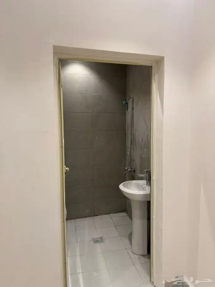 عماره 6 شقق بمنفوحه دخلها 101 الف 12