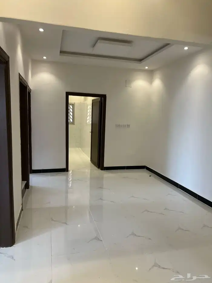 عماره 7 شقق باليمامه دخل 135 الف صافي 9